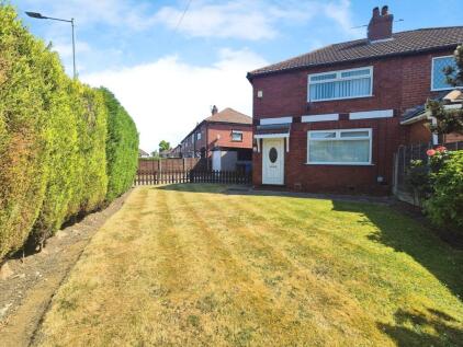 Fovant Crescent, Stockport, Greater Manchester, SK5