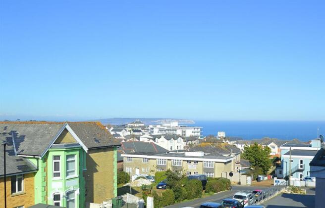 resizedFirstFloorSeaView1.jpg