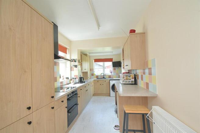resizedKitchen.jpg