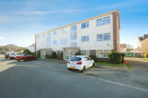 Rhyl - 2 bedroom apartment for sale
