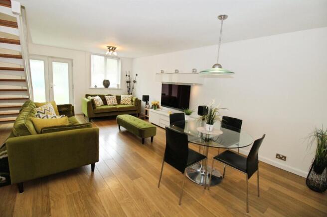 Lounge/Diner