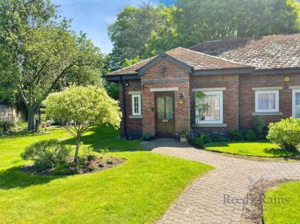 Broad Road, Sale, Greater Manchester, M33