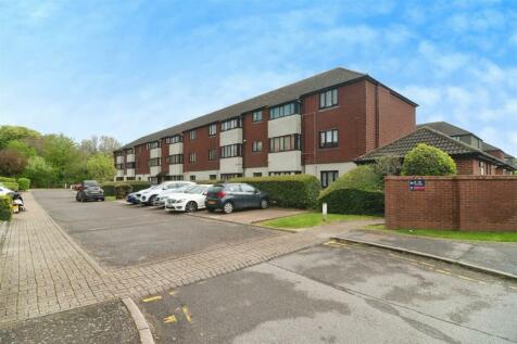 South Ockendon - 2 bedroom apartment for sale