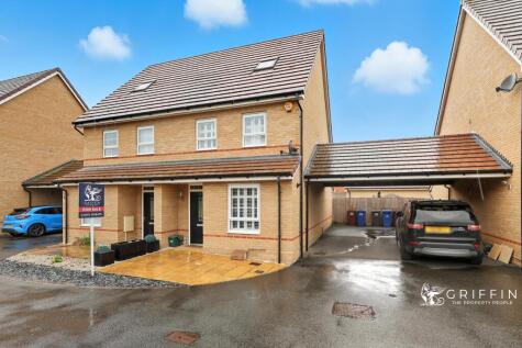 Addington Close, Stanford-Le-Hope, SS17