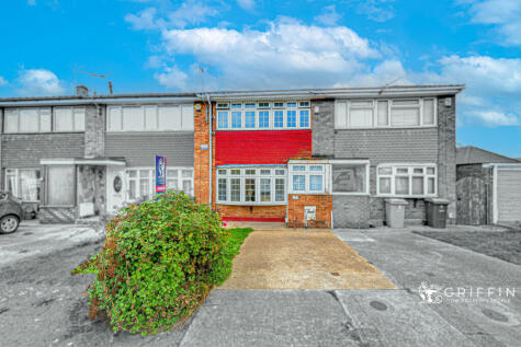 Chaucer Close, Tilbury, RM18