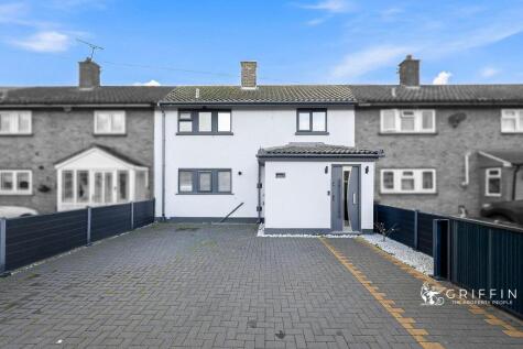 Canberra Square, Tilbury, RM18