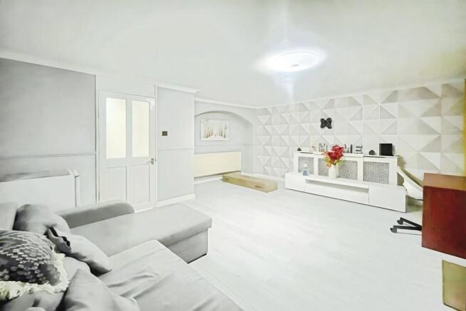 9894e1f817624961img000000