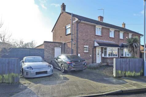 West Drayton - 3 bedroom semi-detached house for sale