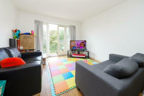 West Drayton - 2 bedroom apartment for sale