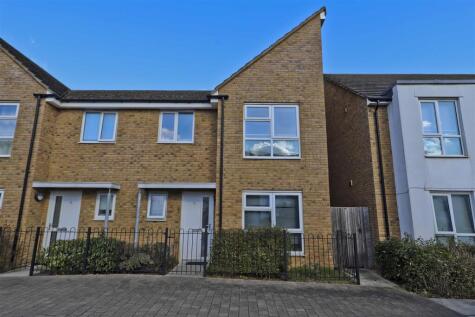 Four Seasons Terrace , West Drayton