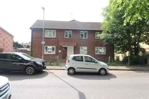 Colham Avenue, Yiewsley