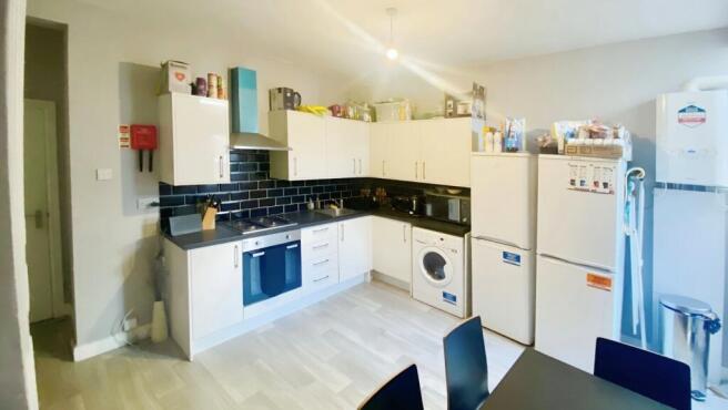 Kitchen/Communal