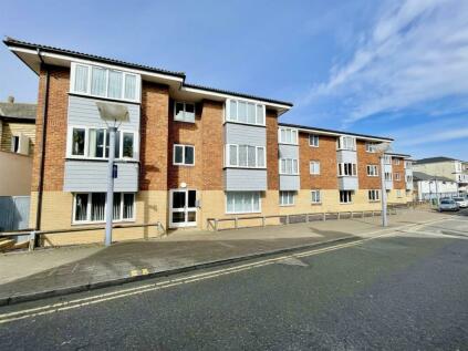 Newhaven - 2 bedroom flat for sale