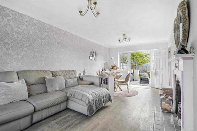 Lounge Dining Room