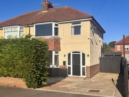 Greylands Park Road, Scarborough, North Yorkshire, YO12