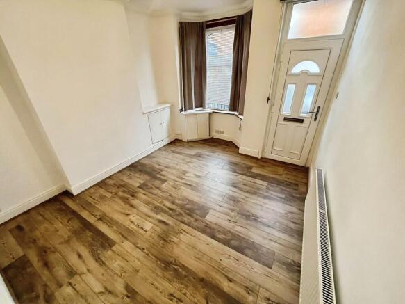 3307c1d3-WhatsApp...