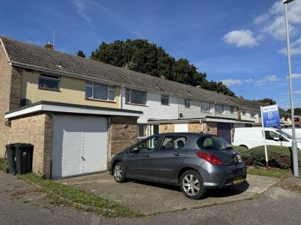 Avon Drive, Northmoor, Wareham