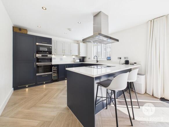 Kitchen Diner