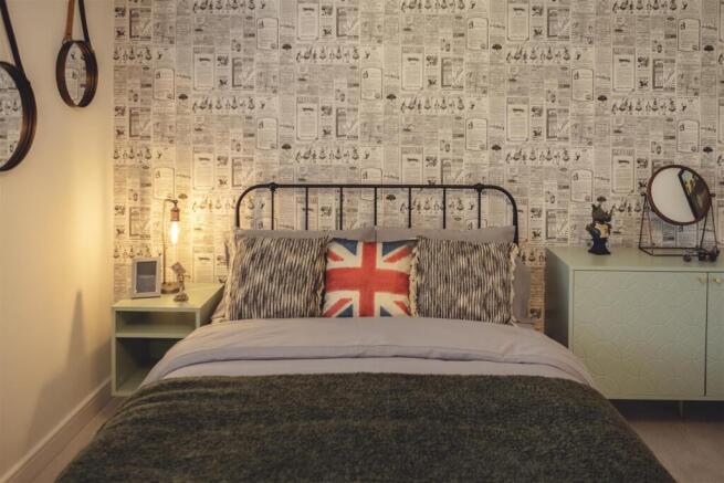 BEDROOM 2