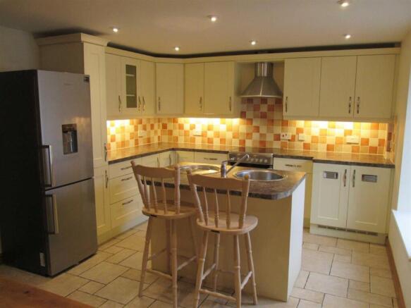 DINING KITCHEN