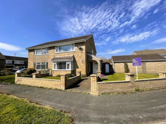 6 Royston Avenue front 2 .jpg