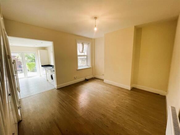 118 Richmond Road dining room.jpeg