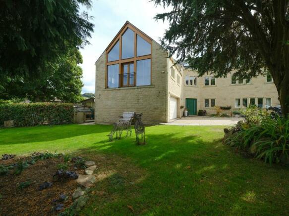 OAK FRAMED GABLE END