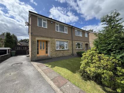 Moorcroft Park Drive, New Mill, Holmfirth HD9