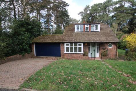 Pine Tree Hill, Pyrford, GU22