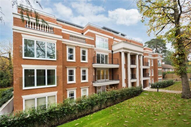 Lincoln Court