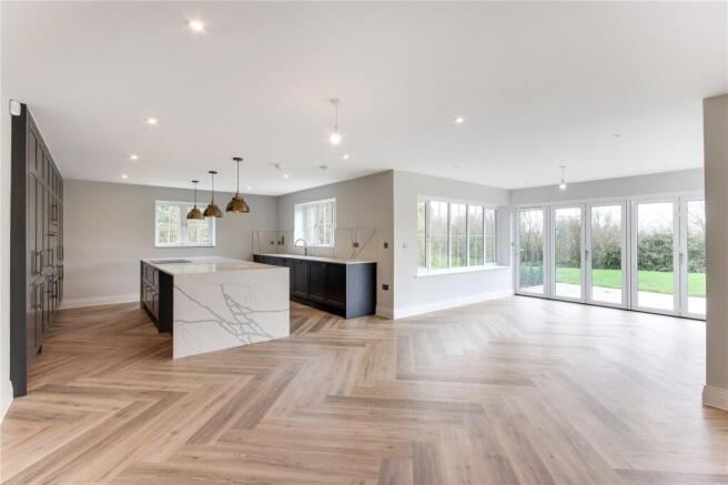 Cromwell Kitchen/Din