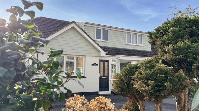 Lindfield Front 3.jpg