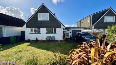 Limetree Grove, Braunton