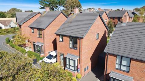 Oak Close, Bickington, Barnstaple, Devon, EX31