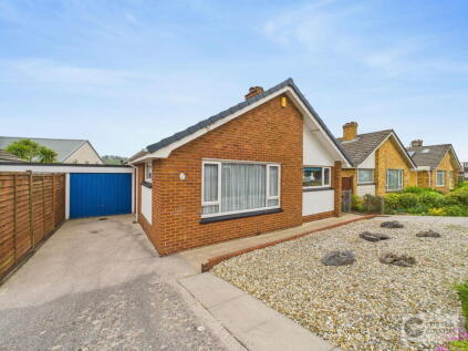 Lyn Grove, Kingskerswell