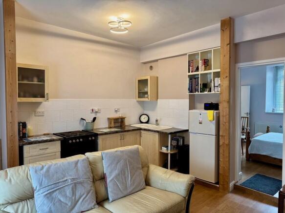 open plan lounge/...