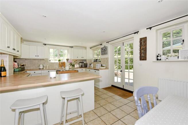 Kitchen/Dining Area