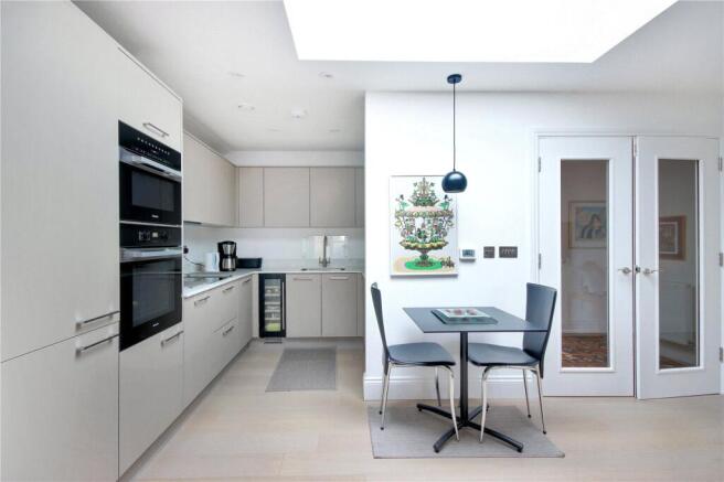 Kitchen/Breakfast Rm