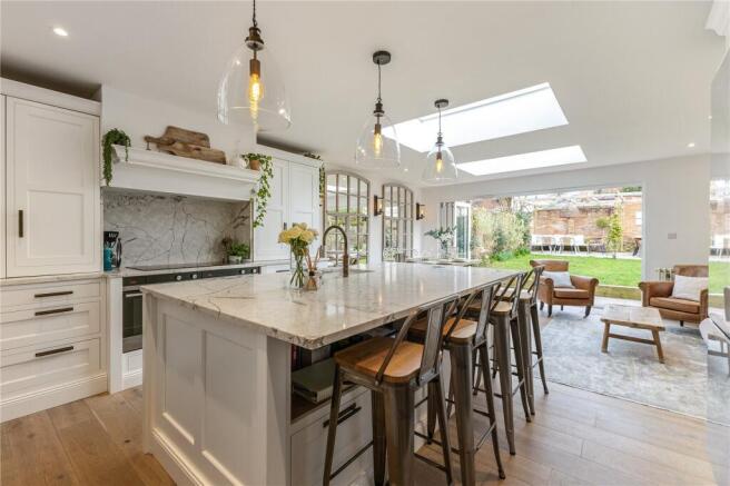 Kitchen/Breakfast