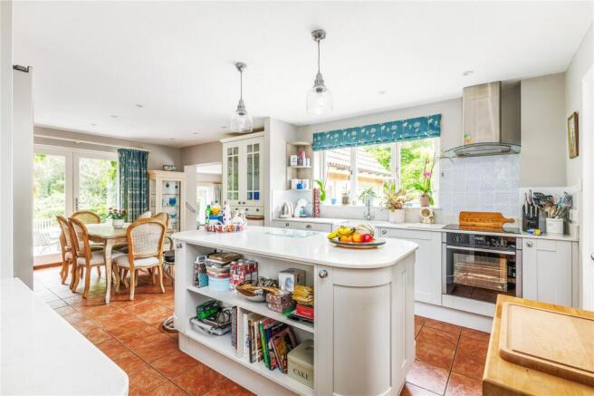 Kitchen/Dining