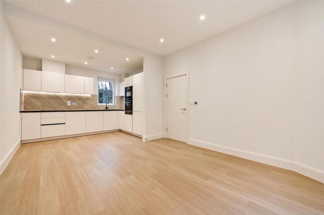 Kitchen / Reception