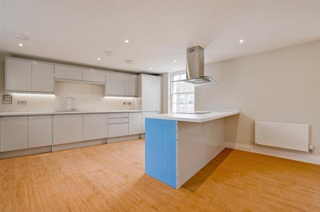 Kitchen / Reception