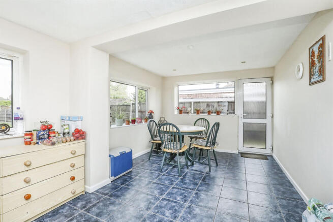 Kitchen/ Diner 