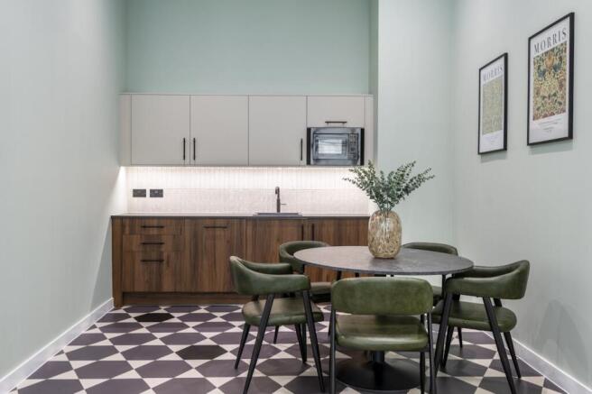 Fiducia  Little BritainBartholomew Close  Office