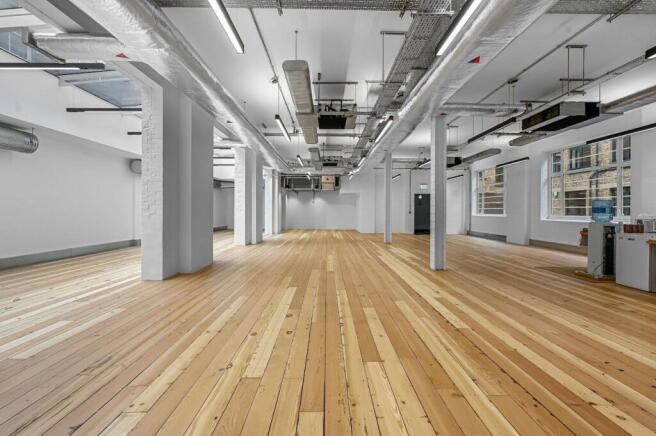 OLBC74WhiteLionStreet31.jpg