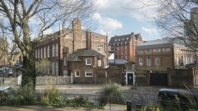 Rochelle_Street_Primary_School_House.jpg