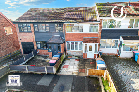 Halstead Drive, Irlam, M44