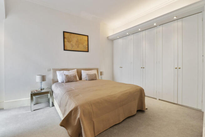 6 Ensuite Bedroom...