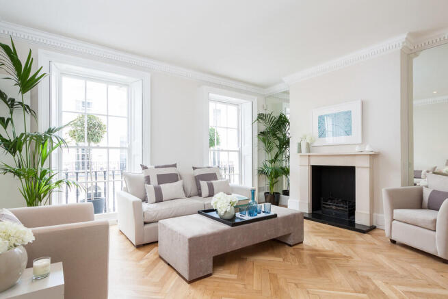 12 Chester Row SW...