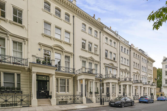 NVP_44_Ennismore_...